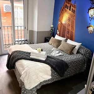 Paco's 5*, Siviglia Spagna